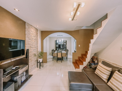 Casa Chalet En Venta En Lanús Este, Lanús, G.b.a. Zona Sur
