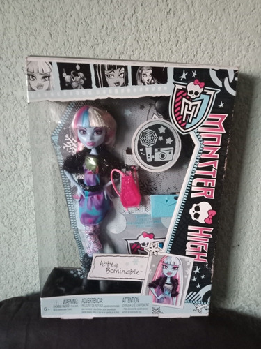 Abbey Bominable Picture Day Monster High Muñeca Usada 