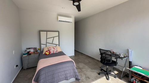 Casa En Venta Merida, Cholul En Privada , Entrega Inmediata.