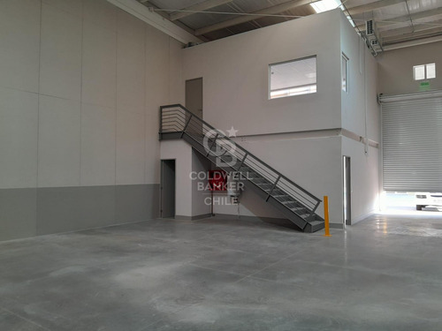 Bodega Con Oficinas Entrega Inmediata