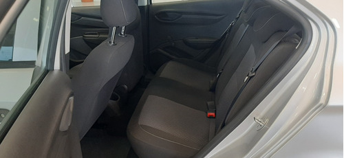 Imagen 17 de 20 de Chevrolet Onix 1.4 Joy 5 Puertas Base 2023