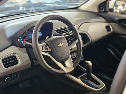 Chevrolet Onix ONIX HATCH LT 1.4 8V FlexPower 5p Aut.