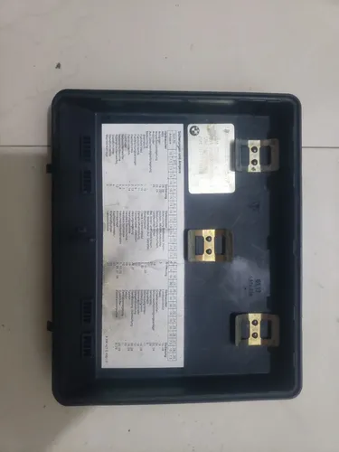 Tapa Fusiblera Bmw E34 (Usado)