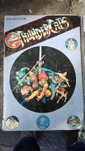 Dos Álbum De Estampas Thundercats Envío Gratis Uno Lleno (Usado)