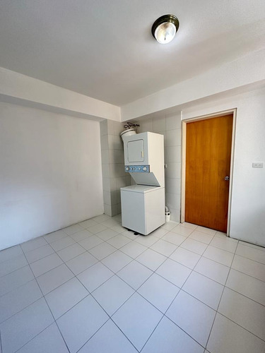 Apartamento En Venta 115 M2- Urb. Lomas Del Sol