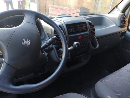 Imagem 11 de 15 de Van Peugeot Boxer M330m 23s Diesel 15+1 Lugares Ano 2011