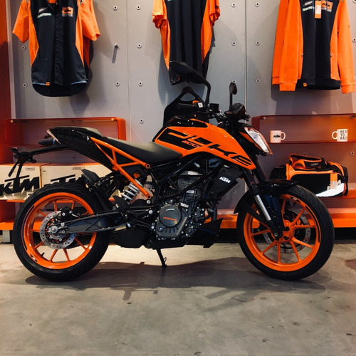 Imagen 6 de 19 de Ktm Duke 200 Ng -no Dolar Blue- 2023 0km En Stock Fisico