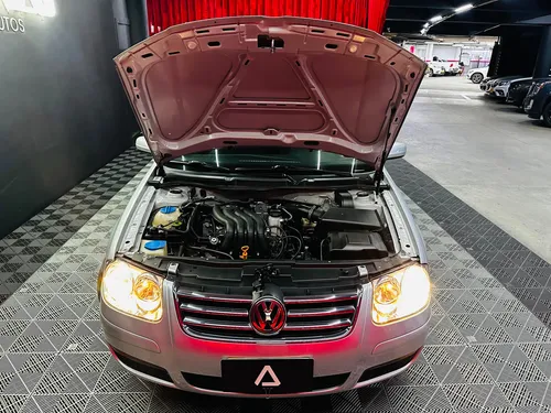 Volkswagen Jetta At