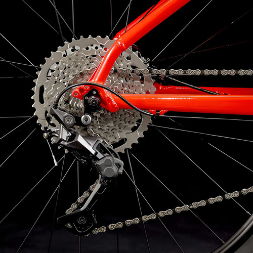 Bicicleta Aro 29 Trek Marlin 7 Tam: G (19) Cor Marigold to radioactive red fade Tamanho do quadro 19