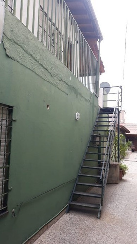 Imagen 2 de 17 de Departamento Tipo Casa En Alquiler En Lanus Este