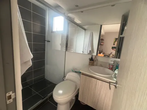 Se Vende Apartamento En Loma De Los Bernal Parte Baja