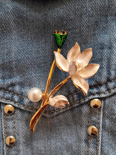 Prendedor Broche Aesthetic Cerezas. Charms Para Ropa. Blanco Flor