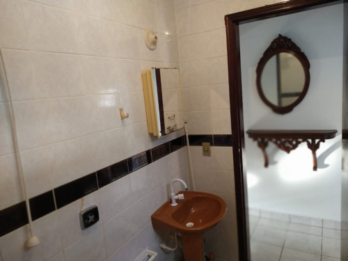 Imagem 16 de 29 de Casa Na Praia À 100 Metros Do Mar, No Bairro Cibratel 2, Em Itanhaém, Com Piscina, Área Gourmet Com Churrasqueira, Fogão A Lenha, Forno A Lenha, Aceita Financiamento Bancário Ref: Ca1293/ac