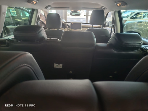 Jeep Commander 2.0 at9 272cv Overland 4 x 4
