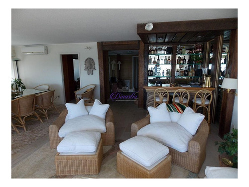 Imagen 3 de 22 de Venta Y Alquiler Temporario Apartemento De 3 Dormitorios Y Dependencia Playa Mansa, Punta Del Este.