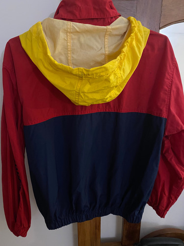 Campera Tommy Hilfiger M (Usado)