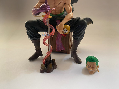 Figura Roronoa Zoro Wano Kuni 17 Cm - One Piece Xtreme Night