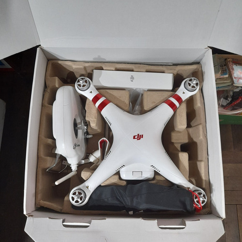 Imagem 8 de 10 de Drone Phantom 3 Standard Dji Ótimo Estado Semi Novo