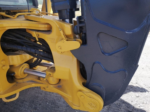 Imagen 8 de 13 de 22) Retroexcavadora John Deere 710g Con Kit Hid 2004