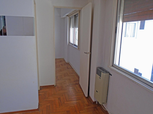 Venta Departamento De 2 Ambientes En Vicente López