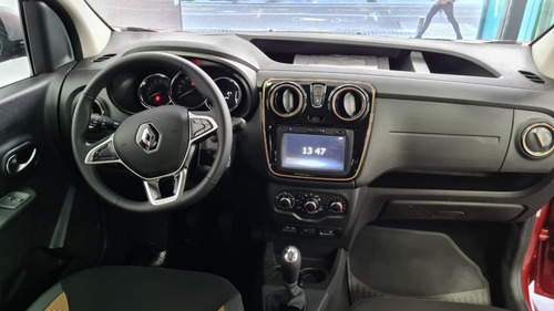 Imagen 16 de 25 de Renault Kangoo Stepway 0km #vh