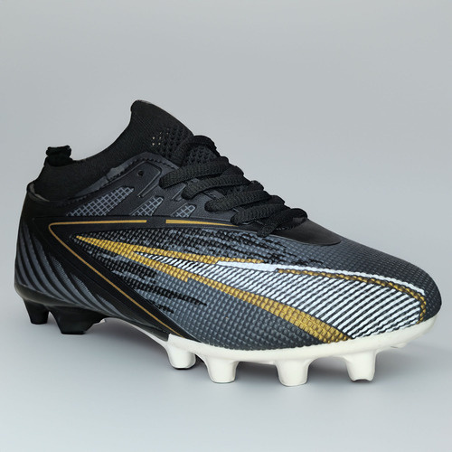 Botas De Fútbol Con Tacos Diseño Y Rendimiento Superior