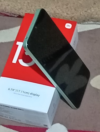 Redmi 13c, Color Verde, 4 Ram (expandible A 8), 256gb Memoria Interna, 5000mah De Batería,. (Usado)