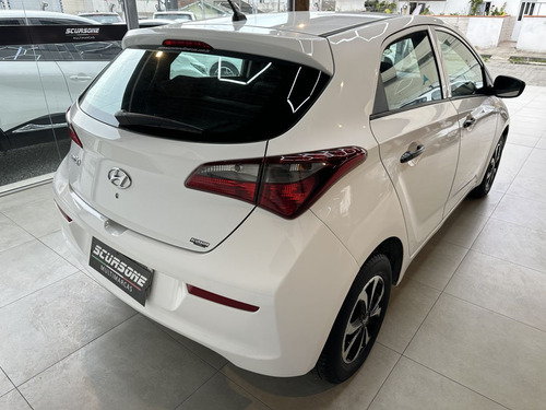 Hyundai HB20 HB20 Unique 1.0 Flex 12V Mec.