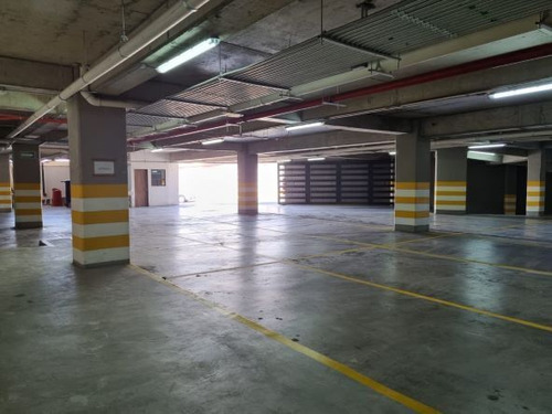 Local Renta Campanario Sec Miradores Titanium