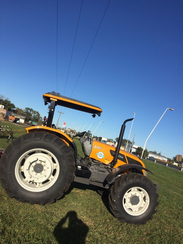 Imagen 2 de 7 de Tractor Valtra A990