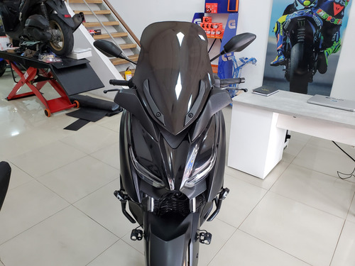 Yamaha Xmax 300 2023