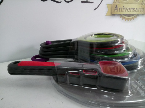 Imagen 7 de 7 de Set De Cucharas Medidoras De Silicona Plegables X 8 Medidas