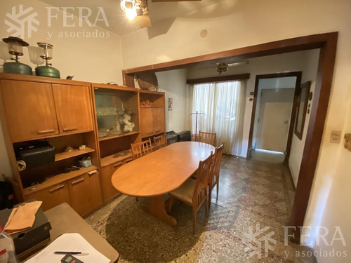 Imagen 6 de 16 de Venta De Casa Para Dos Familias Con Cochera, Patio Y Terraza En Sarandi (28301)