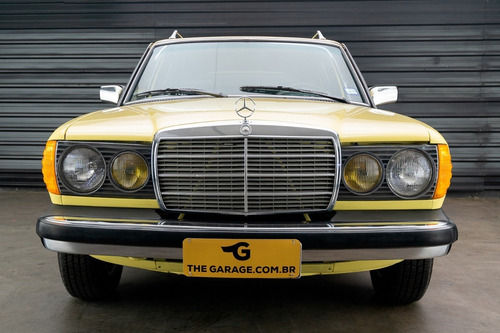 1983 Mercedes-benz 300td Turbodiesel W123