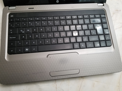 Laptop Hp G42-165la, No Funciona, Solo Es Para Refacciones (Usado)