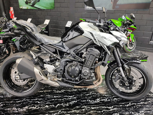 Imagen 2 de 25 de Kawasaki Z900 (no Ninja 650 Versys 650 Yamaha Mt07 Mt09)
