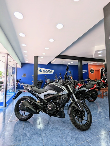Imagen 3 de 12 de Bajaj Dominar 250 0km 2023