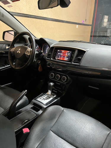 Imagem 9 de 14 de Mitsubishi Lancer 2.0 16v Hle Cvt