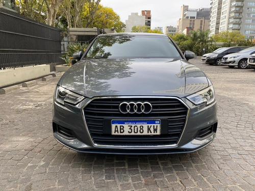 Audi 3