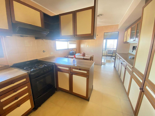 Imagen 6 de 30 de Departamento - La Plata