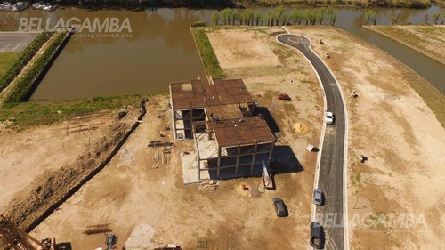 Imagen 6 de 13 de Terreno - Canal Barrio Nautico