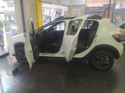 Renault Sandero Stepway 1.6 Dynamique 105cv