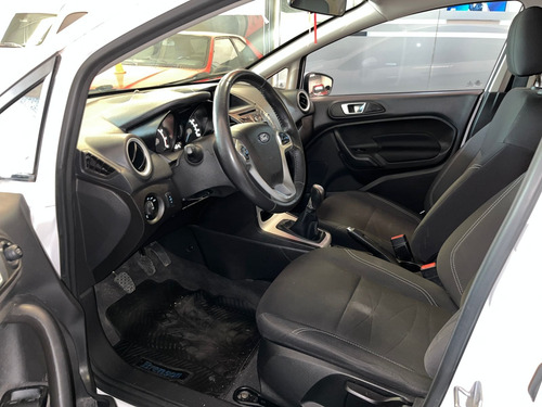 Ford Fiesta Kinetic 1.6 Se Plus 120cv