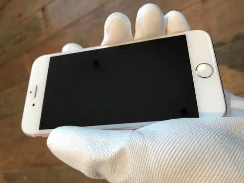 Usado - iPhone 6s 32gb Rose Gold! Capa E Película