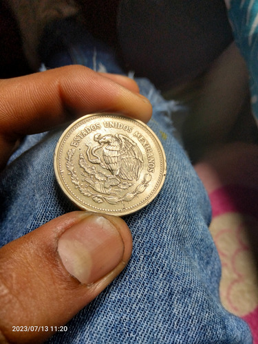 Moneda De 1000 Pesos Mexicanos En Buen Estado 