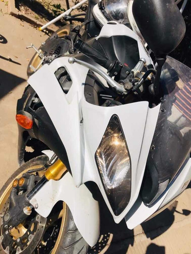 Yamaha R6