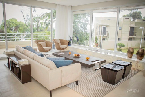 Casa Em Condomínio - Tremembé - 719m² - 4 Suítes - Mi83918