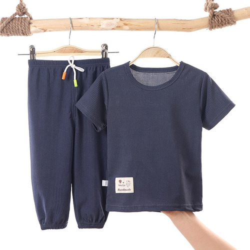 Conjunto  Infantil Ropa De Manga Corta De Color Sólido