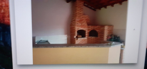 Casa 3 Quartos, 3 Banheiros, Sala, Copa, Cozinha, Churrasquw