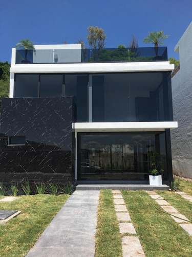 Imagen 1 de 14 de Casa En Venta Lomas De Juriquilla